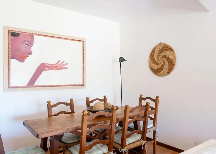 Villa - Con Piscina E Parcheggio Privato