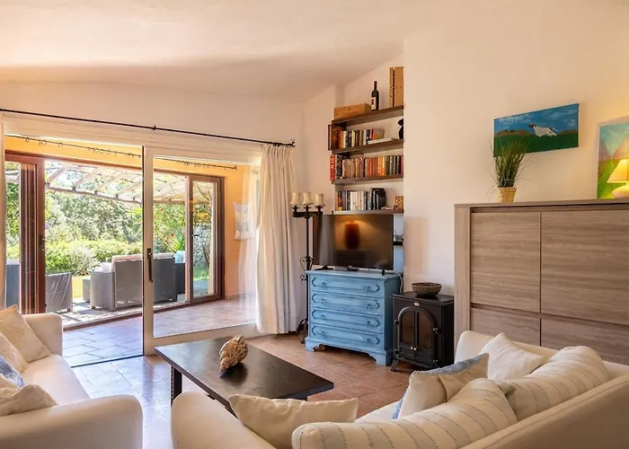 - Con Piscina E Parcheggio Privato Villa