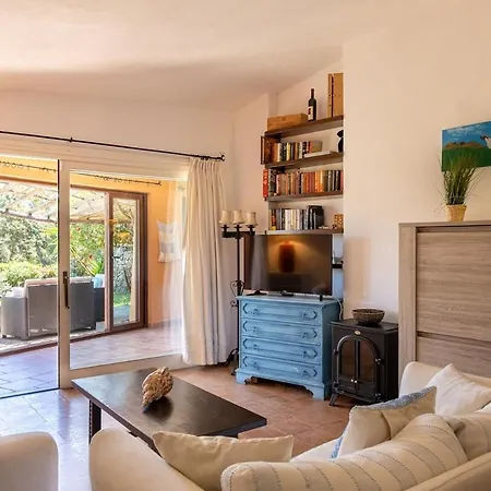 - Con Piscina E Parcheggio Privato Villa