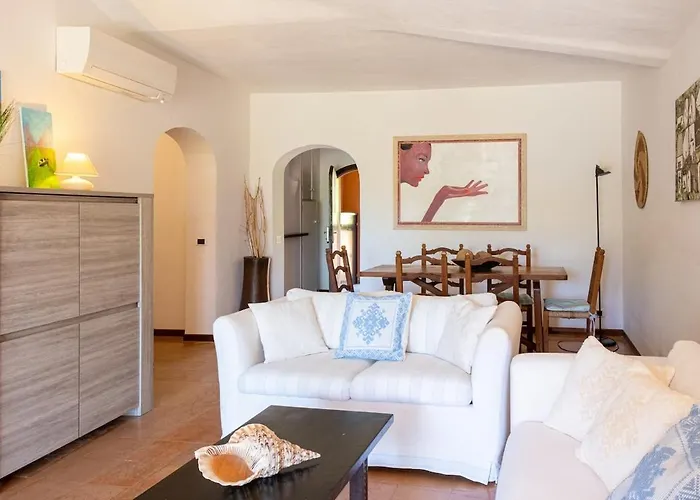 Villa - Con Piscina E Parcheggio Privato