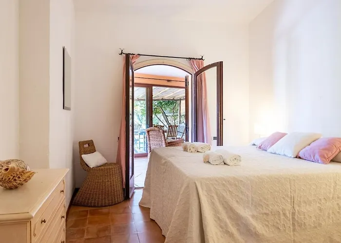 - Con Piscina E Parcheggio Privato *